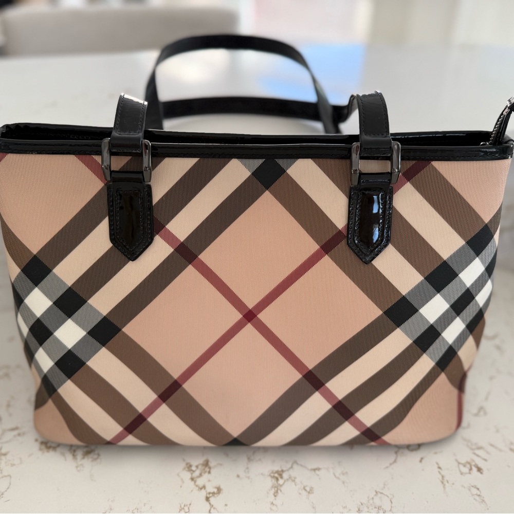 Burberry Beige and Black Checkered Women's Bag